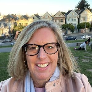 Meet your Posher, Pam